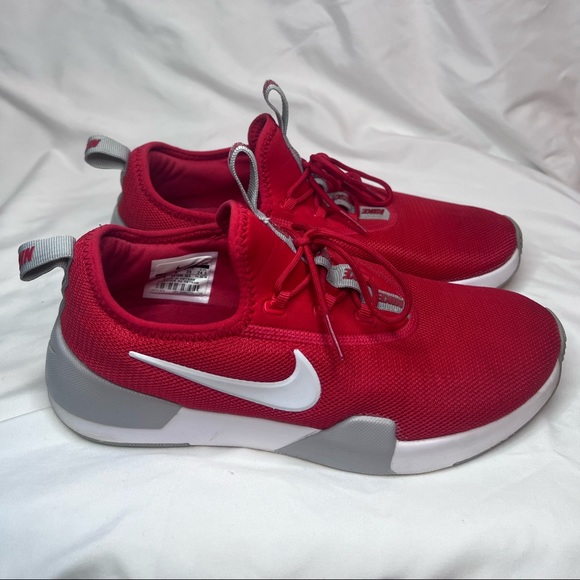 Womens red Nike size 8 - Picture 1 of 3
